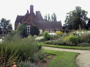 Birmingham - Winterbourne House and Garden