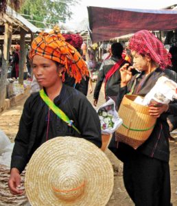 Pa-O women in a village market