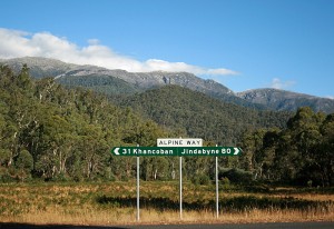 New South Wales - Driving along the Alpine Way