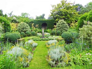 The Elizabethan Garden
